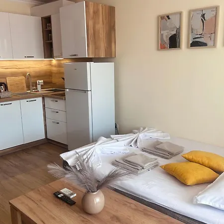 Bella Deluxe * Rawda