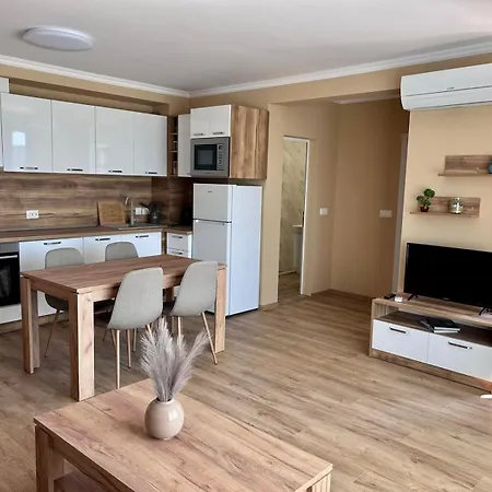 Apartament Bella Deluxe Rawda