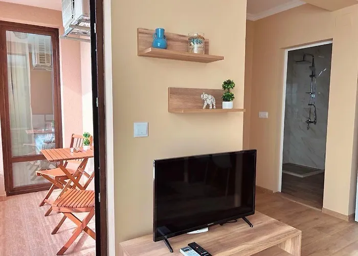 アパート Bella Deluxe ラヴダ