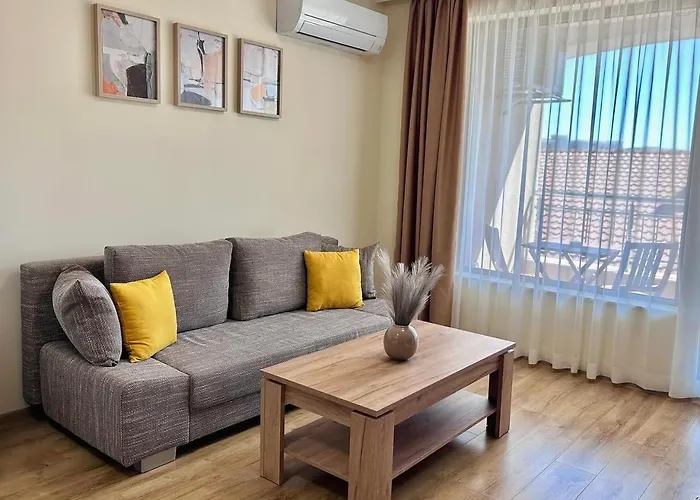 アパート Bella Deluxe ラヴダ